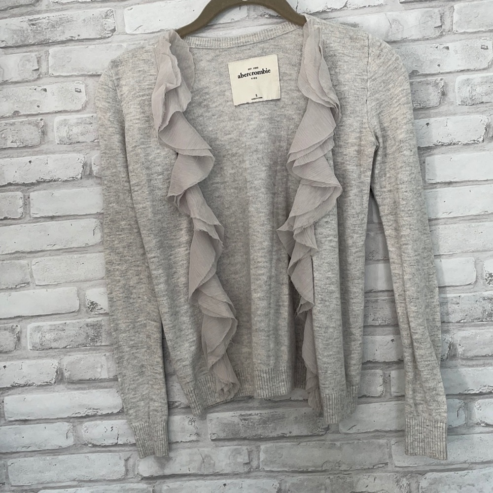 Abercrombie Kids cardigan sz S